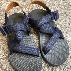 Chacos Howler Brothers Mens Size 9